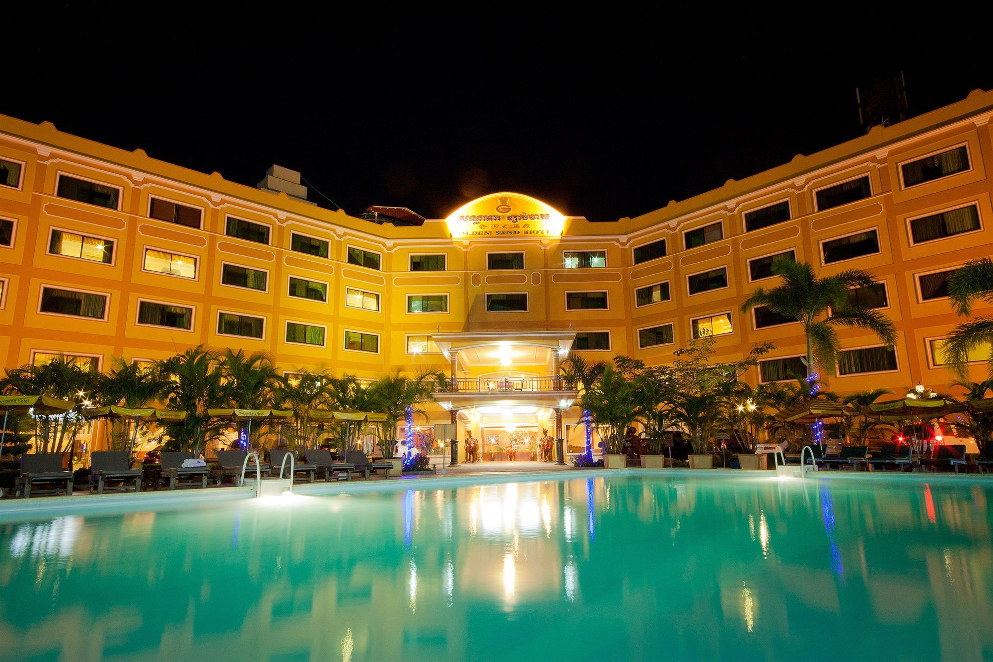 Golden Sand Hotel Sihanoukville Exteriör bild