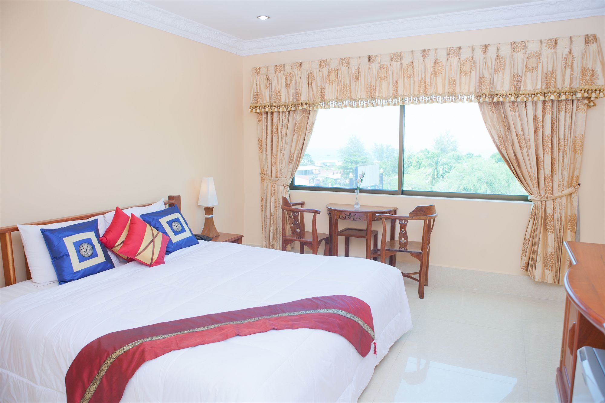 Golden Sand Hotel Sihanoukville Rum bild